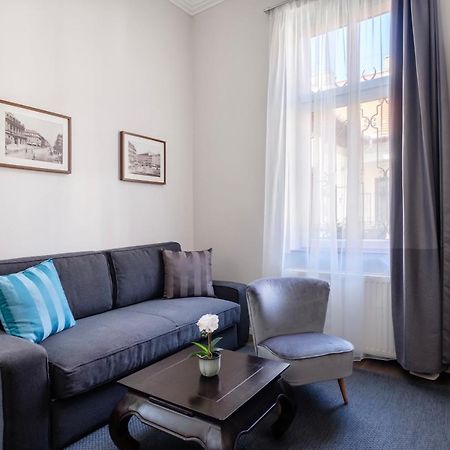 Andrassy Garden Apartment In Center Budapest Luaran gambar