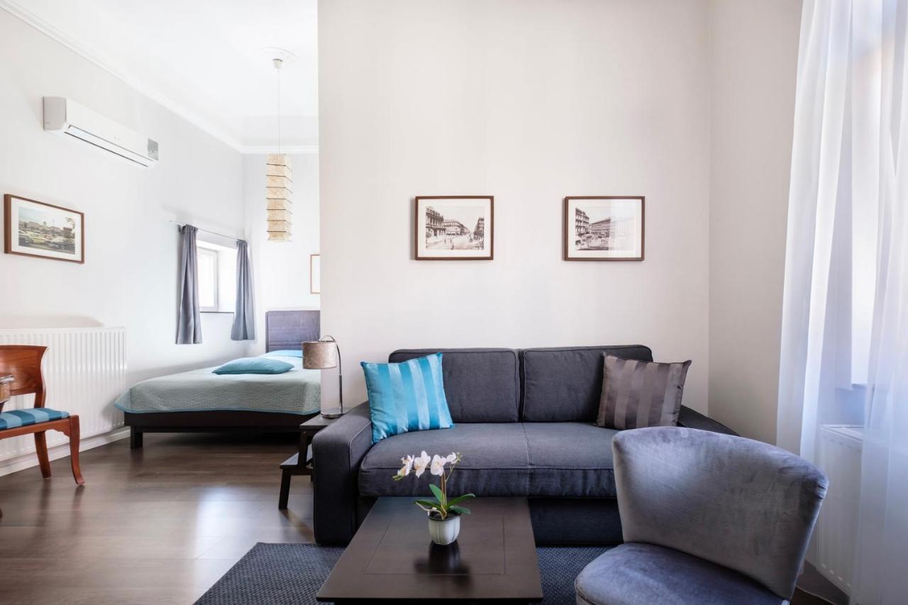 Andrassy Garden Apartment In Center Budapest Luaran gambar