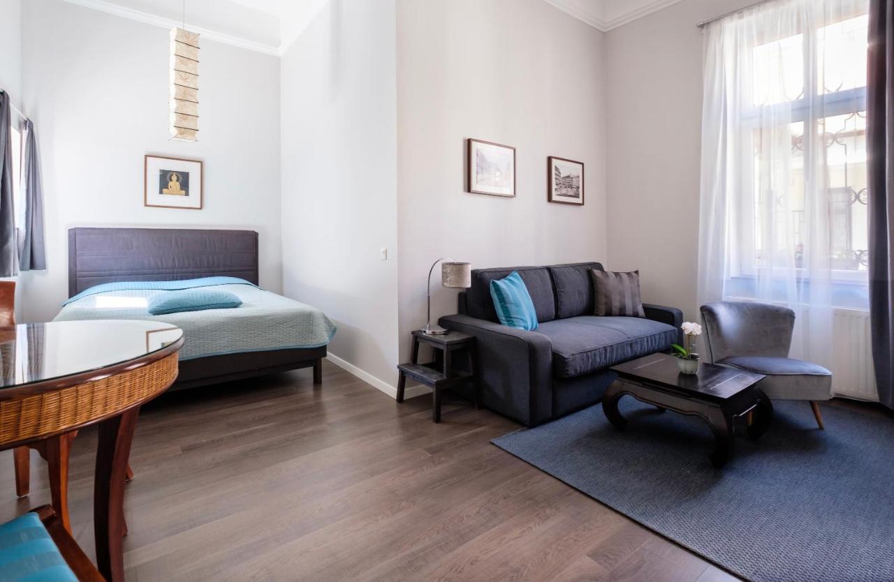 Andrassy Garden Apartment In Center Budapest Luaran gambar